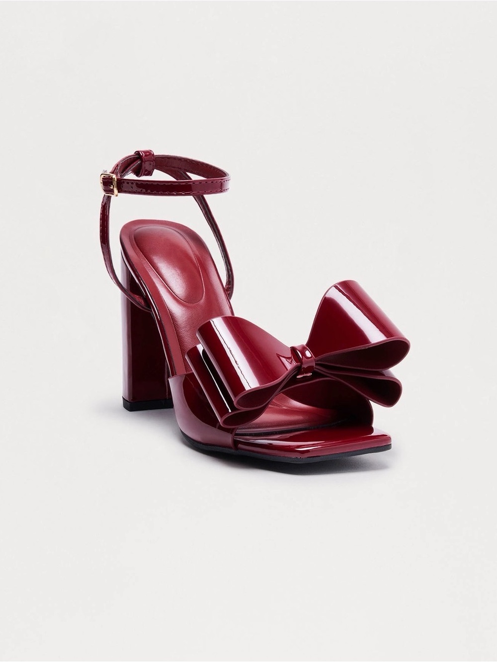 Women's Burgundy Patent Bow Block Heel Sandals Size 6.5 - Picture 2 of 4